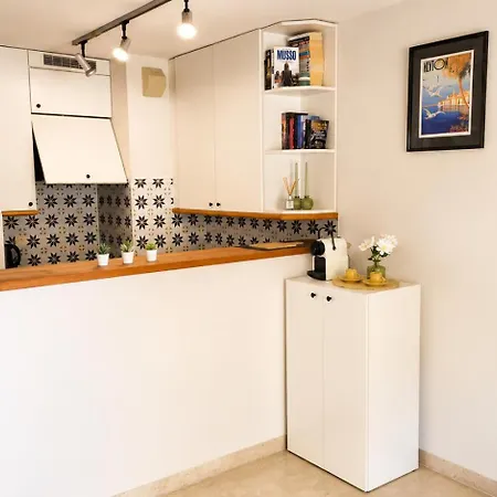 Vue Exceptionnelle Parking Prive Centre Clim Mobile Apartamento