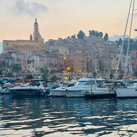 Apartamento Vue Exceptionnelle Parking Prive Centre Clim Mobile Menton